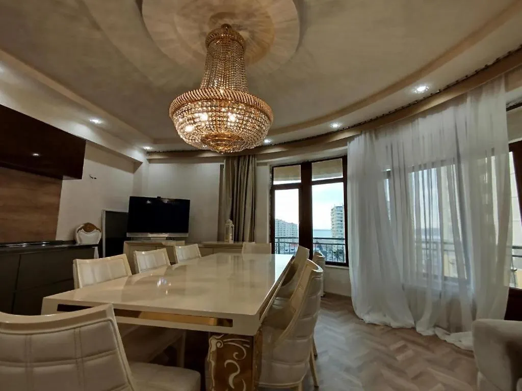 Baku Artpatena Lake View 0*,